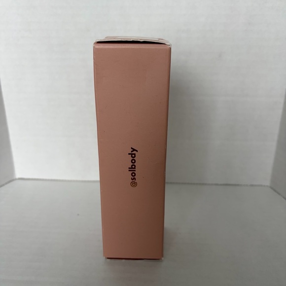 NIB Sol Body Glow Oil in Shade Golden 3.5 oz Tan Summer Vacation Beach Vegan - Picture 5 of 12